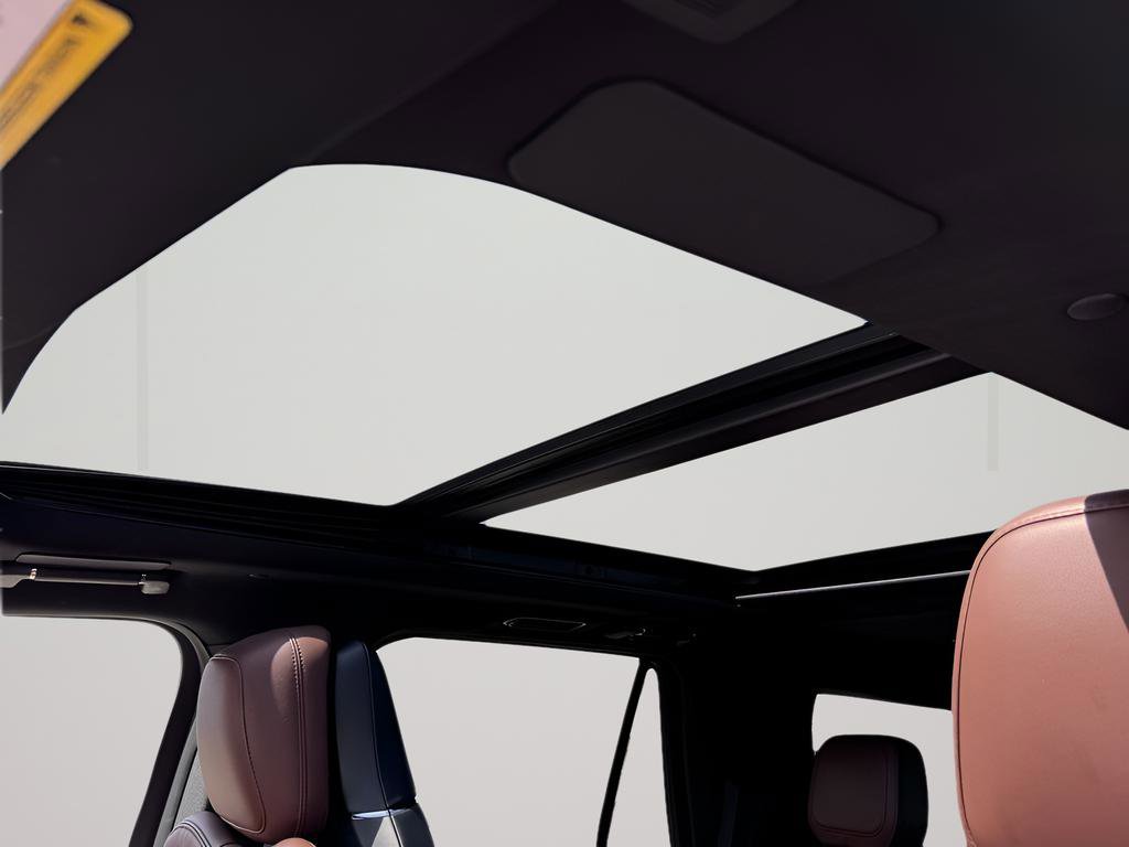Used 2024 Lincoln Navigator Reserve image 39