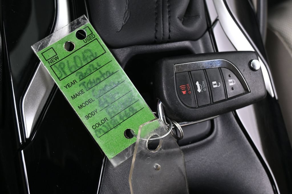 Used 2021 Toyota Corolla LE FWD image 24
