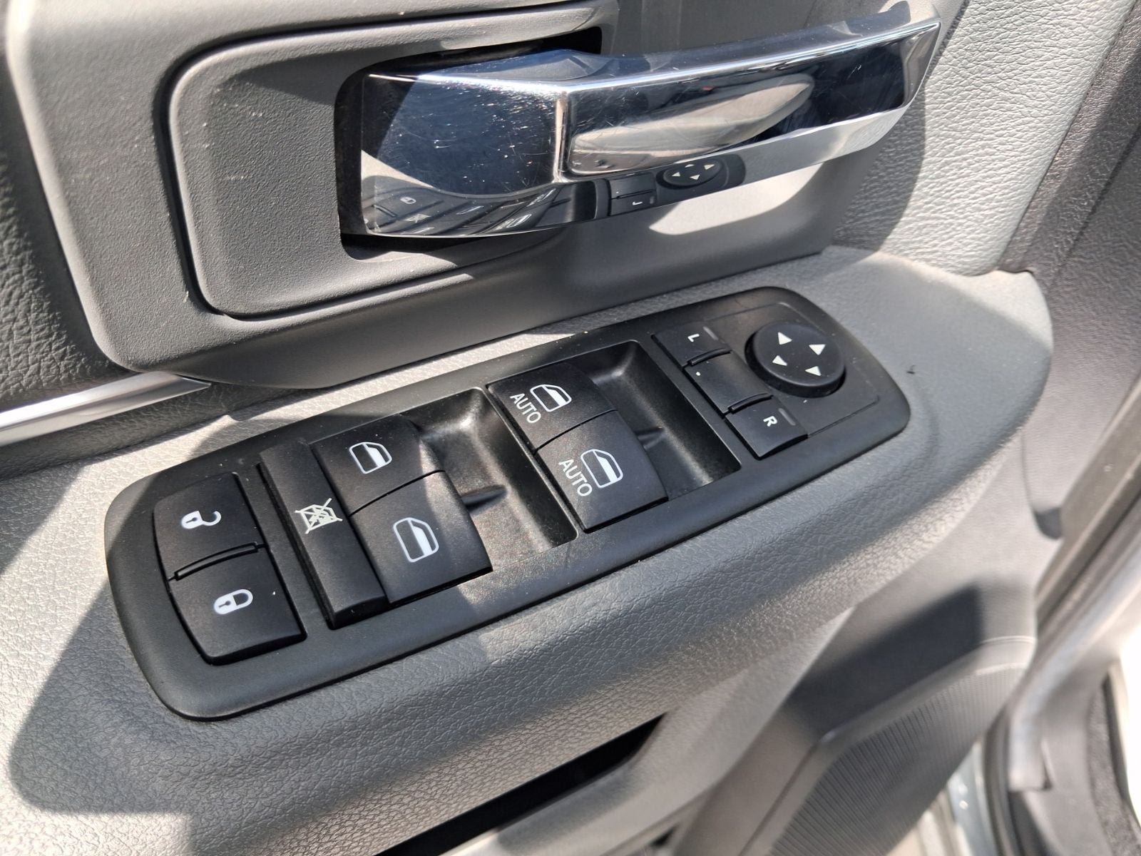 Used 2013 RAM 2500 Big Horn AWD/4WD image 17