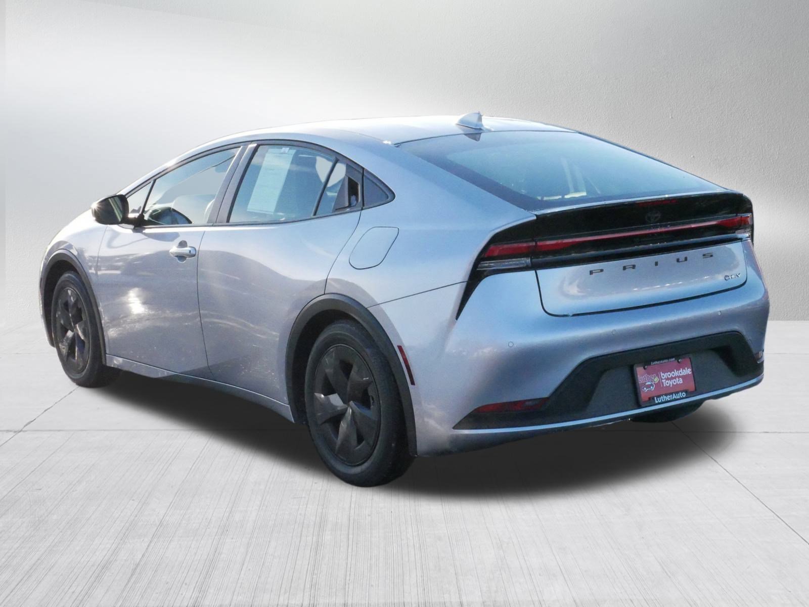 Certified 2024 Toyota Prius LE image 5