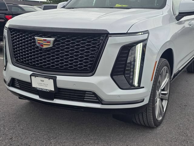 New 2026 Cadillac Escalade ESV Sport w/ Touring Package AWD/4WD image 10