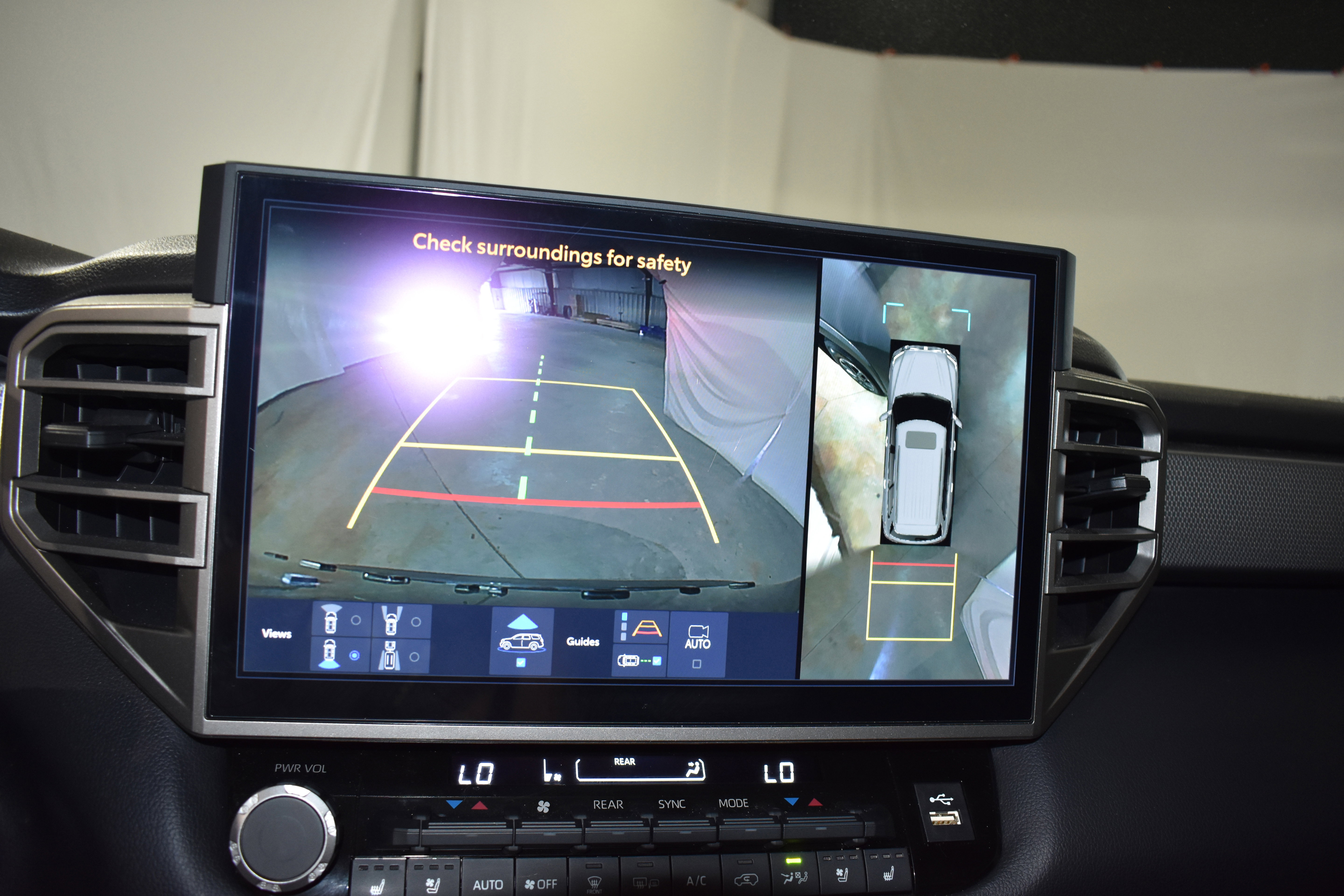 Used 2024 Toyota Sequoia 4WD image 19