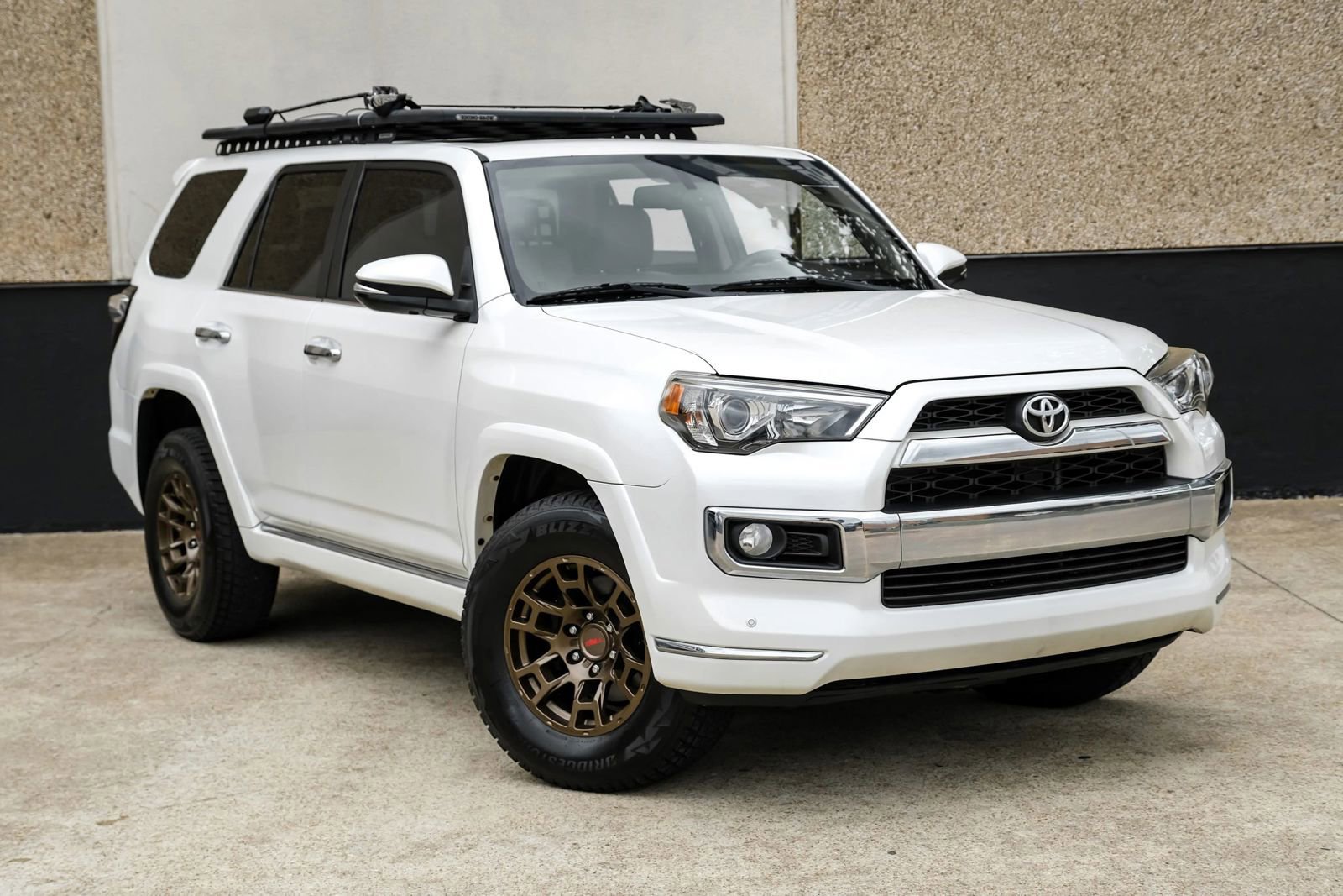 Used 2015 Toyota 4Runner Limited AWD/4WD image 6