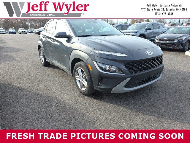 Used 2023 Hyundai Kona SE image 1