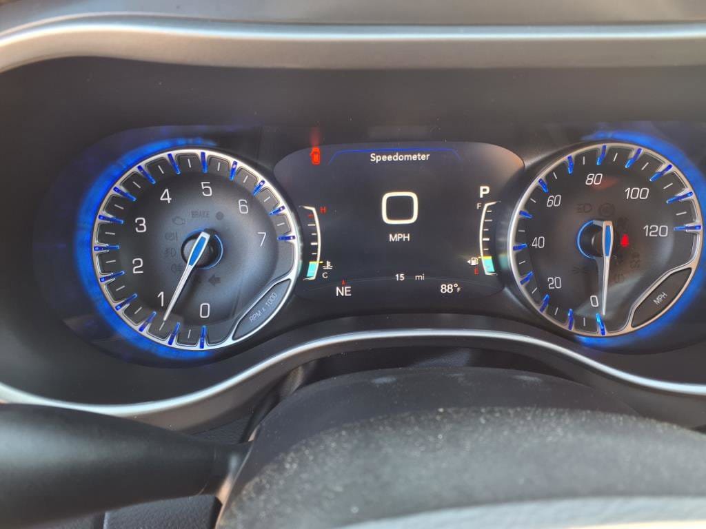 New 2025 Chrysler Voyager LX FWD image 20