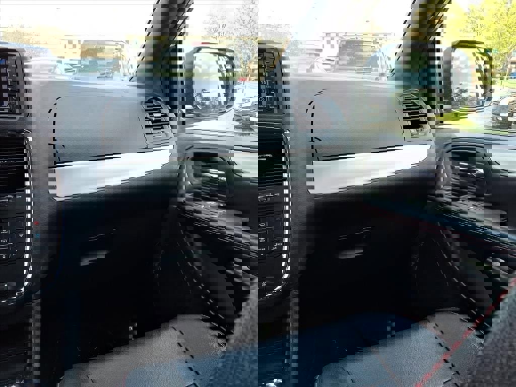 Used 2019 Dodge Grand Caravan GT image 5