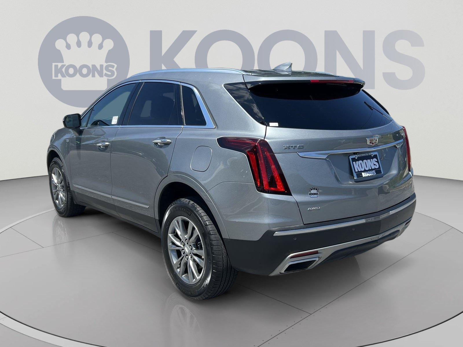 Used 2023 Cadillac XT5 Premium Luxury AWD/4WD image 4
