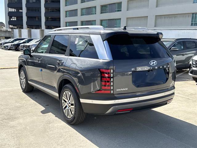 New 2026 Hyundai Palisade SEL Premium FWD image 6