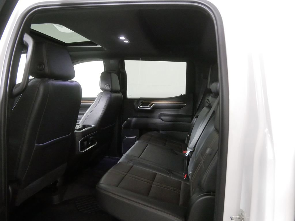 Used 2022 Chevrolet Silverado 1500 High Country w/ Z71 Off-Road Package AWD/4WD image 22