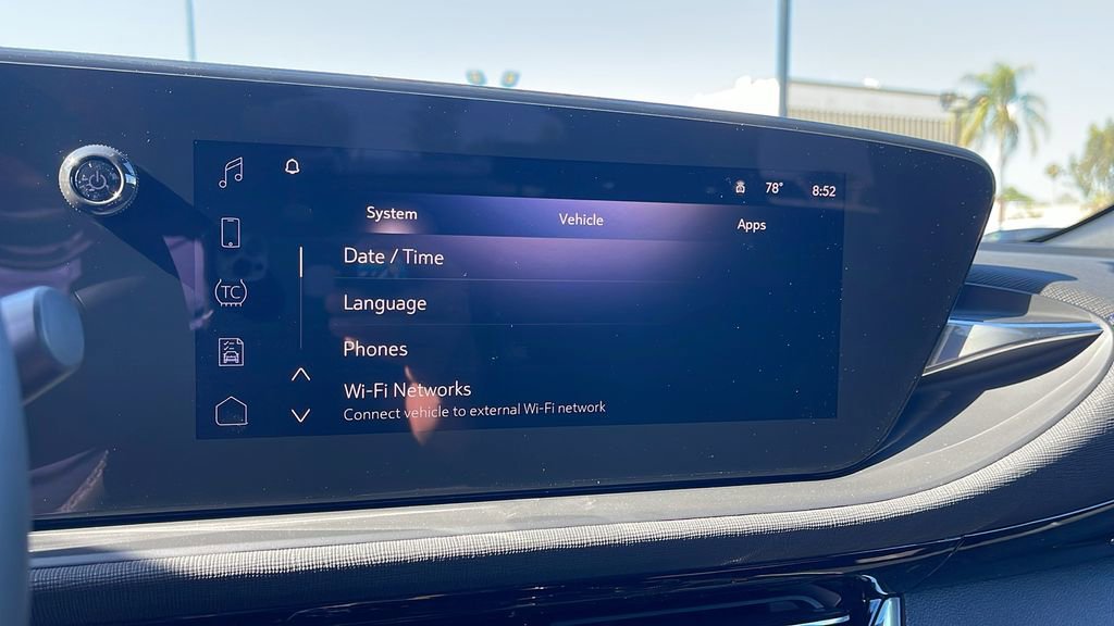 New 2026 Buick Envista Sport Touring w/ Convenience I Package FWD image 18