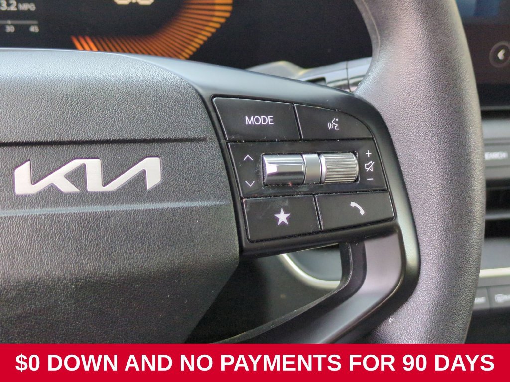 Used 2025 Kia K4 FWD image 21