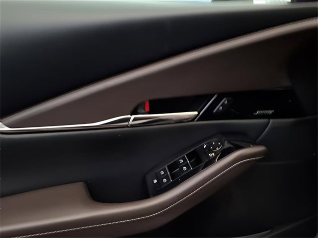 Used 2024 MAZDA CX-30 AWD 2.5 S w/ Premium Package image 13