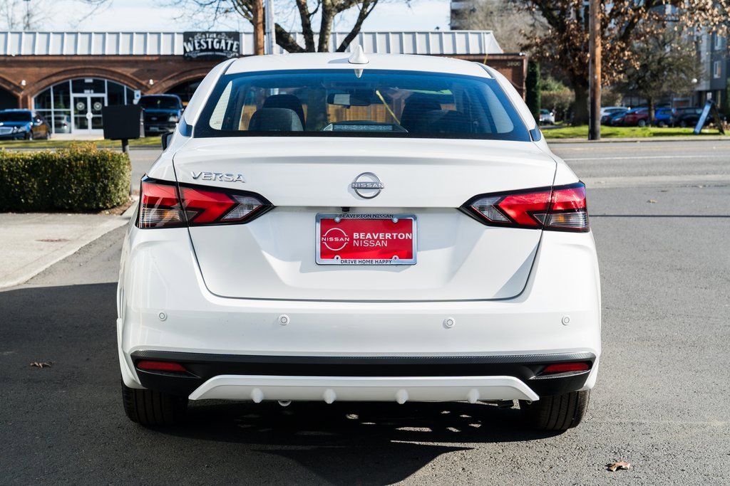 New 2025 Nissan Versa SV w/ Trunk Package image 5