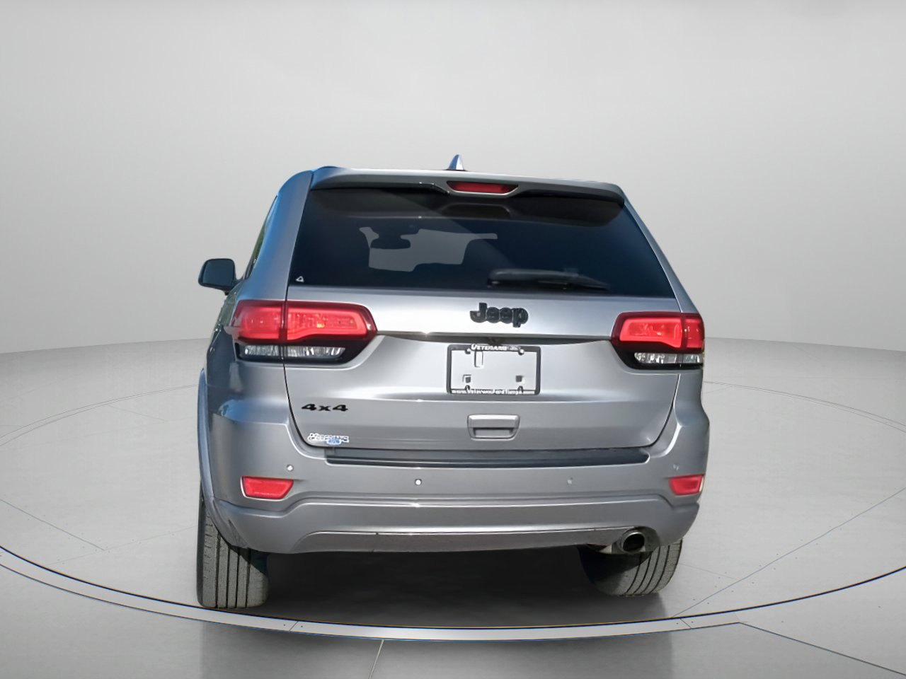 Used 2021 Jeep Grand Cherokee Laredo X image 22