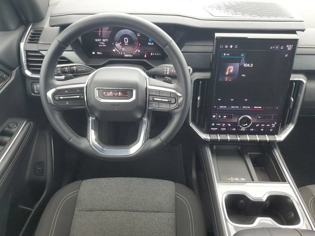 Used 2025 GMC Acadia Elevation FWD image 19