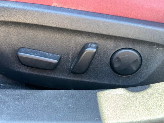Used 2023 MAZDA MAZDA3 s FWD image 13