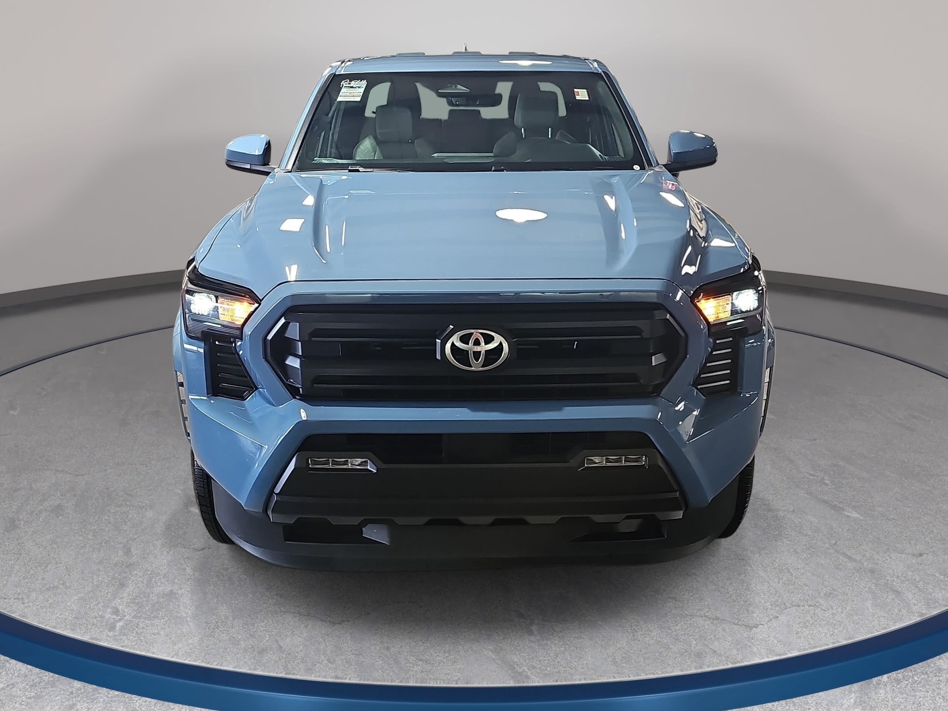 Used 2026 Toyota Tacoma SR5 RWD image 2