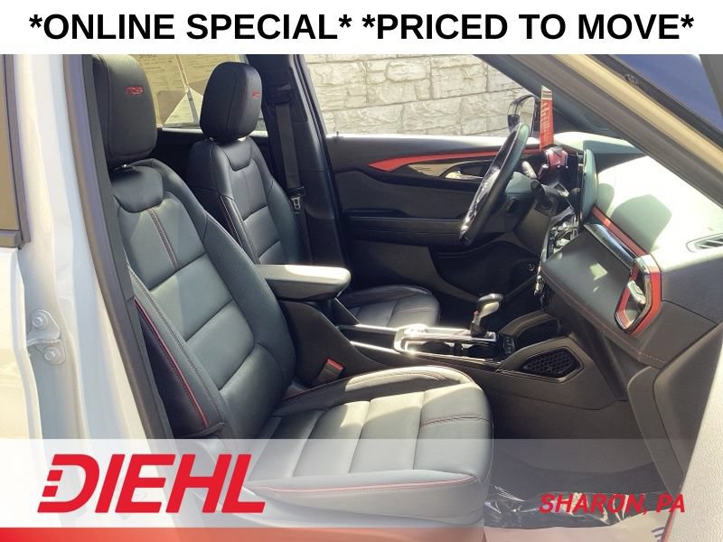 Used 2024 Chevrolet TrailBlazer RS w/ Convenience Package AWD/4WD image 11