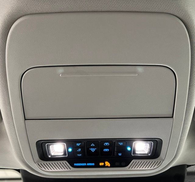 Used 2025 Ford Expedition Platinum image 37