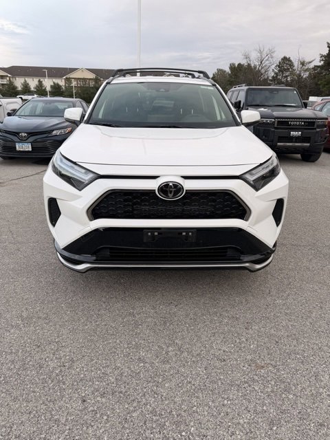 Certified 2025 Toyota RAV4 SE image 3