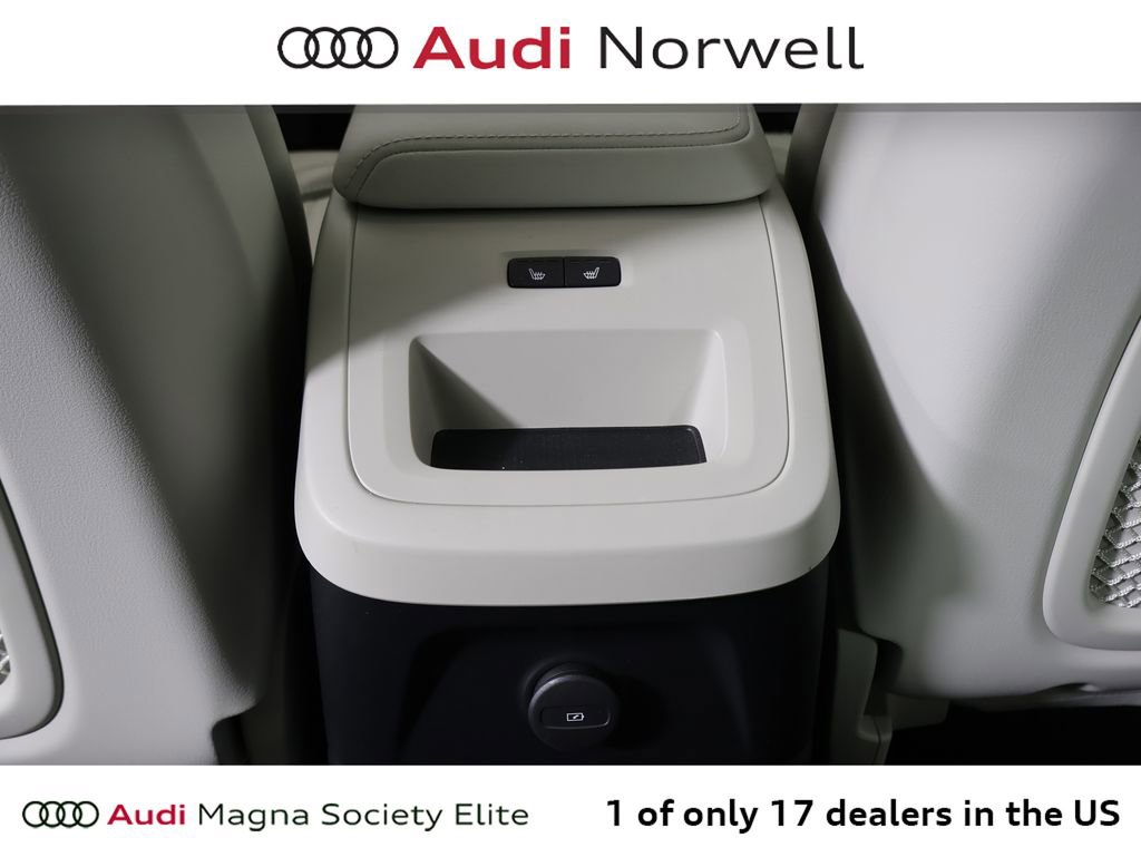 Used 2024 Volvo XC60 T8 Ultimate w/ Protection Package Premier AWD/4WD image 22