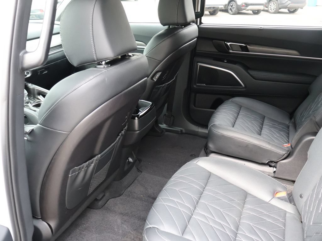 Used 2025 Kia Telluride SX X-Line AWD/4WD image 13