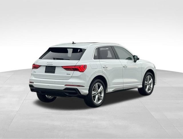 Used 2023 Audi Q3 2.0T Premium Plus AWD/4WD image 4