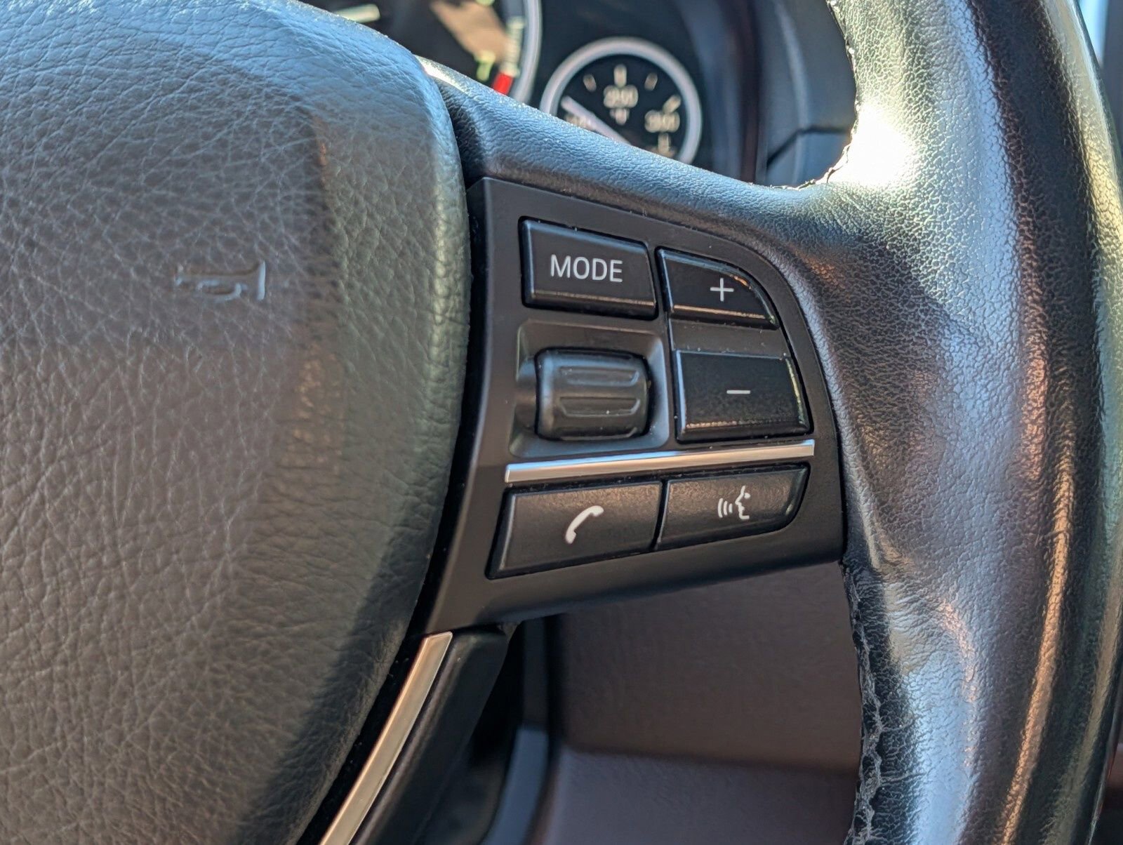 Used 2014 BMW 535i xDrive Sedan image 32