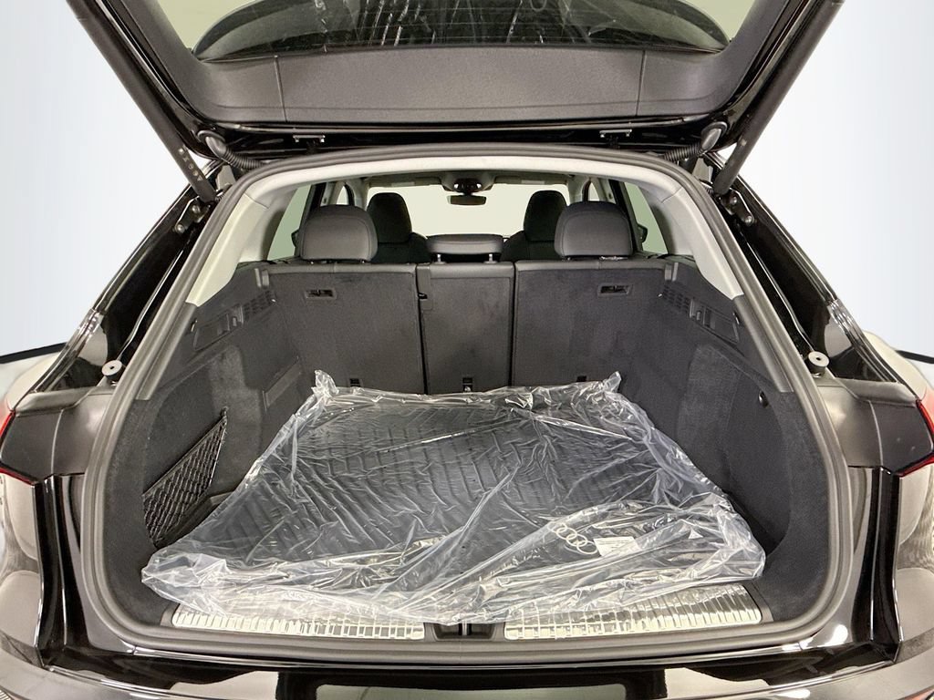 Used 2025 Audi Q5 Premium Plus w/ Premium Plus AWD/4WD image 28