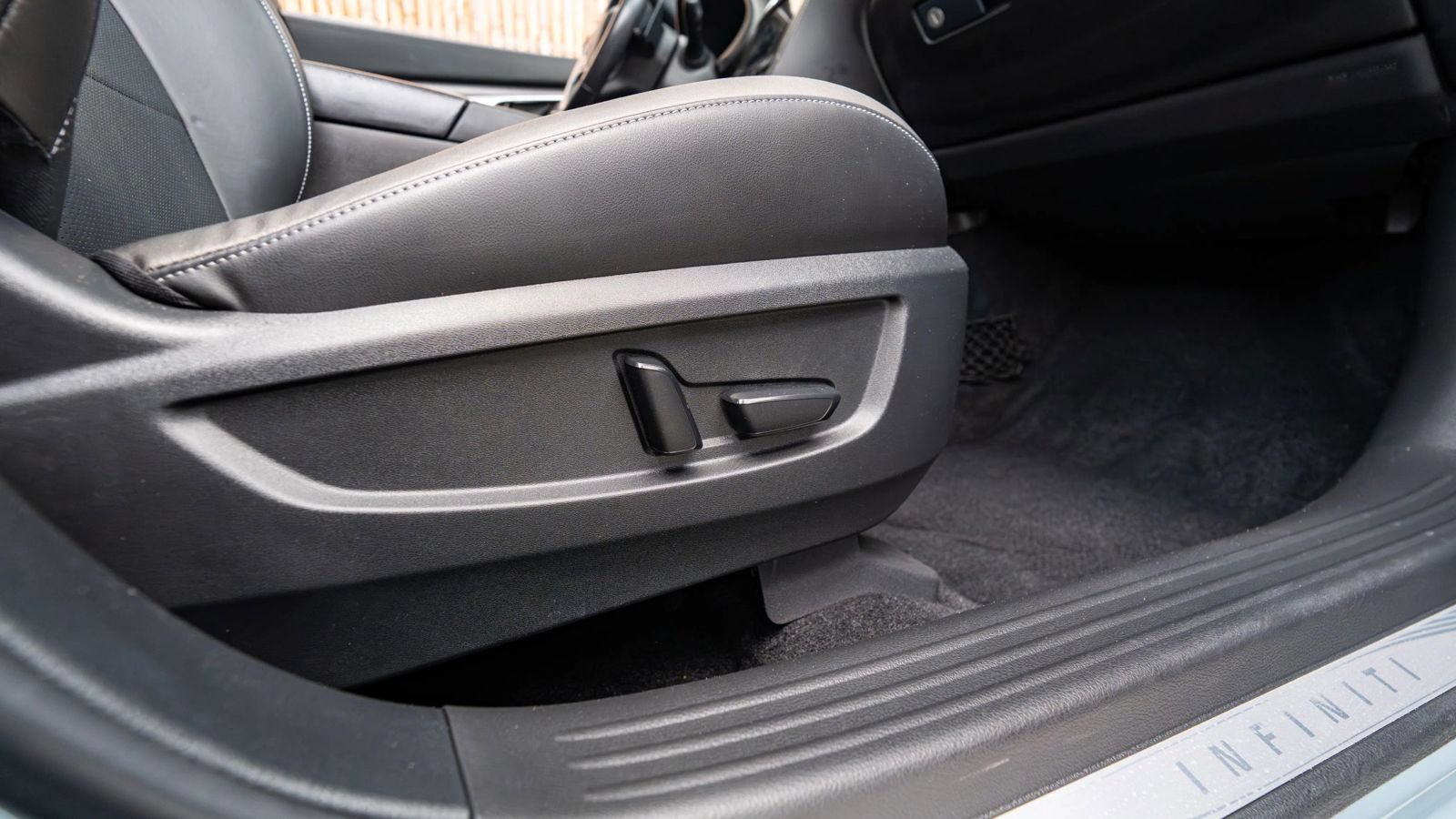 Used 2024 INFINITI QX55 Luxe w/ Cargo Package AWD/4WD image 13