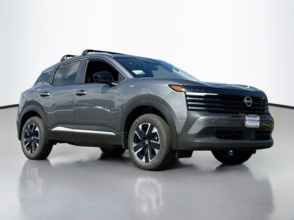 New 2026 Nissan Kicks SV w/ Cold Weather Package