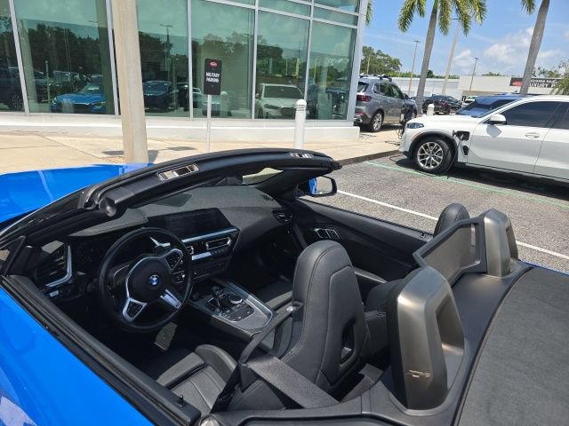 Used 2020 BMW Z4 M40i RWD image 10