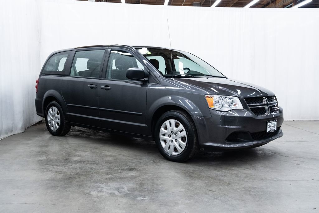 Used 2016 Dodge Grand Caravan American Value Package w/ UConnect Hands-Free Group FWD image 1