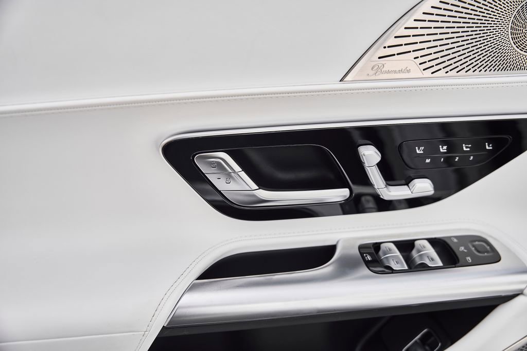 Used 2026 Mercedes-Benz Maybach SL 680 image 28