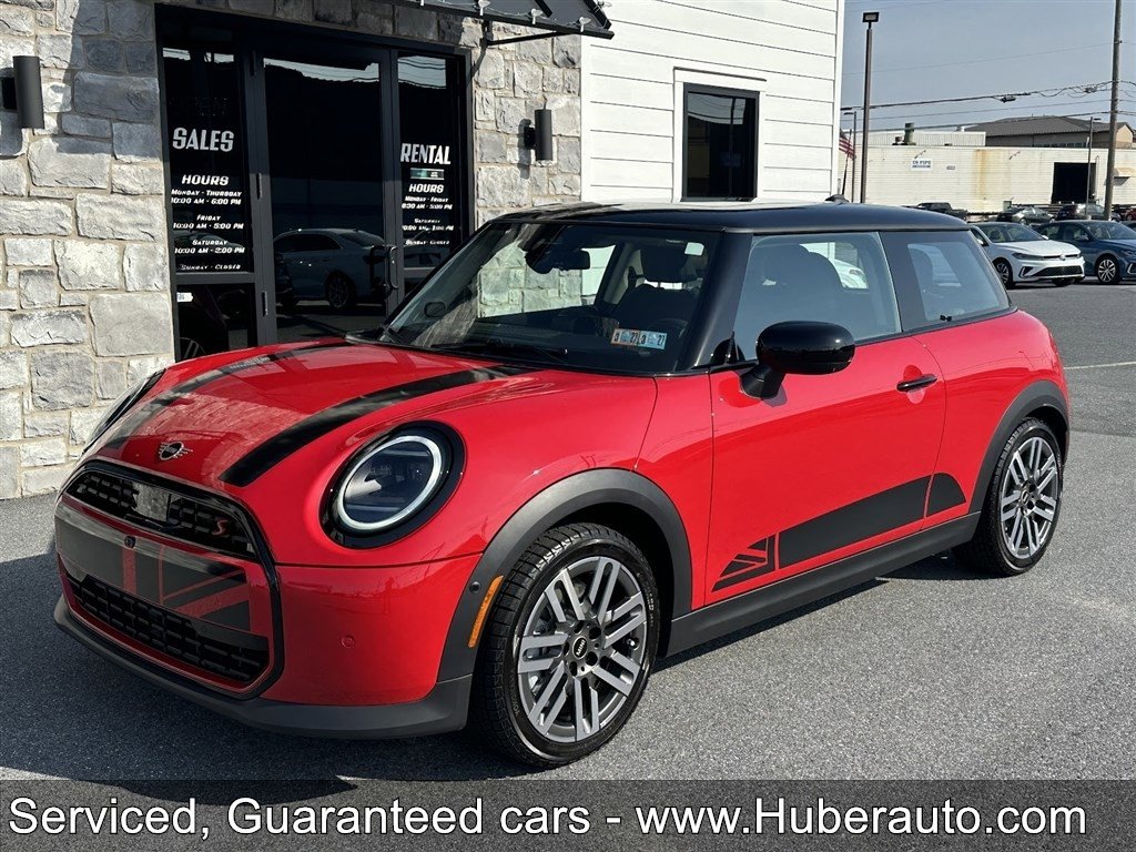 Used 2025 MINI Cooper S image 1