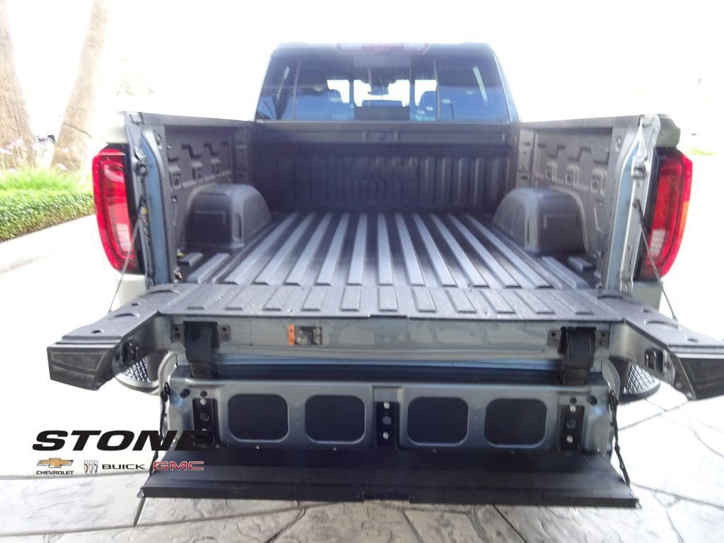 New 2026 GMC Sierra 1500 Denali AWD/4WD image 9