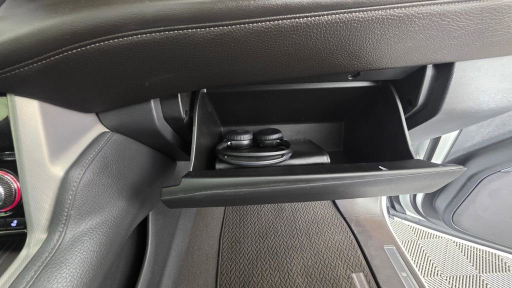 Used 2021 GMC Yukon Denali w/ Denali Ultimate Package image 36