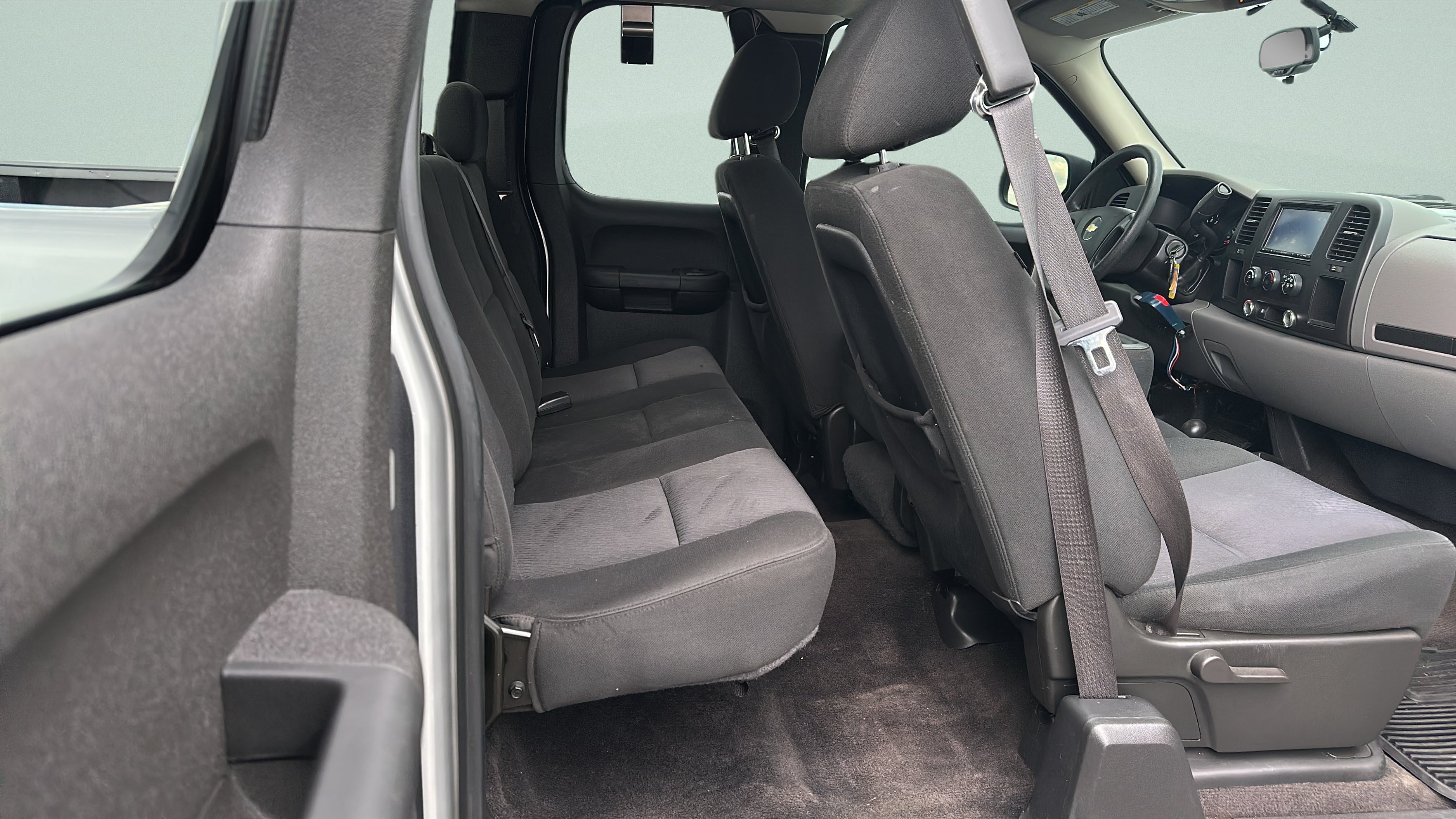 Used 2010 Chevrolet Silverado 1500 LS AWD/4WD image 25