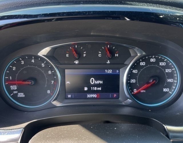 Used 2022 Chevrolet Traverse LT image 11