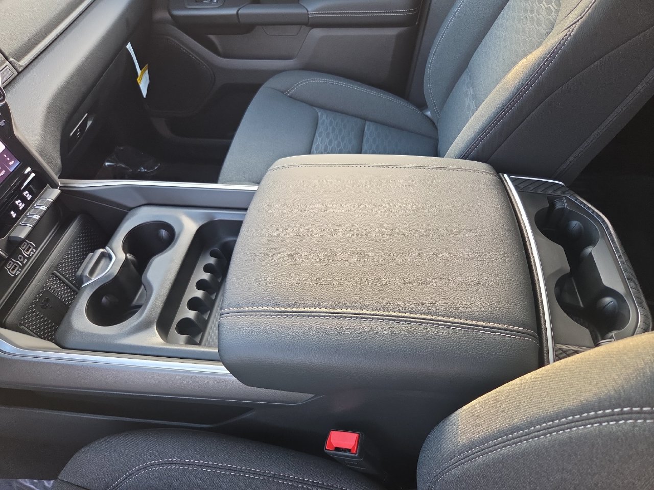 New 2027 RAM 1500 4x4 Crew Cab image 19