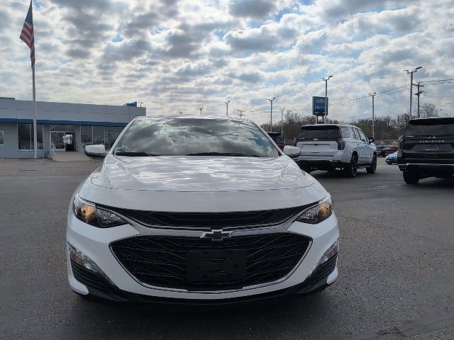 Used 2024 Chevrolet Malibu LT w/ Sport Edition FWD image 14