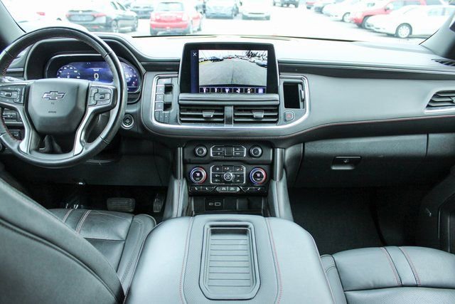 Used 2024 Chevrolet Suburban RST w/ Luxury Package AWD/4WD image 16