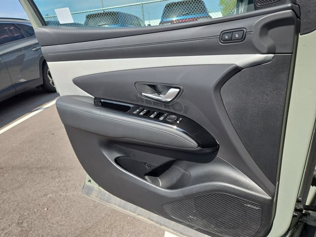 Certified 2026 Hyundai Santa Cruz Limited AWD/4WD image 22