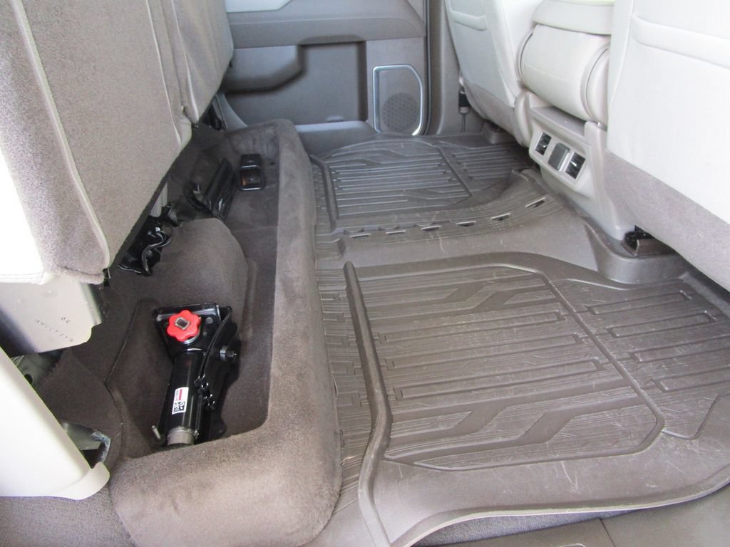 Used 2026 GMC Sierra 2500 SLE w/ SLE Value Package; AWD/4WD image 32