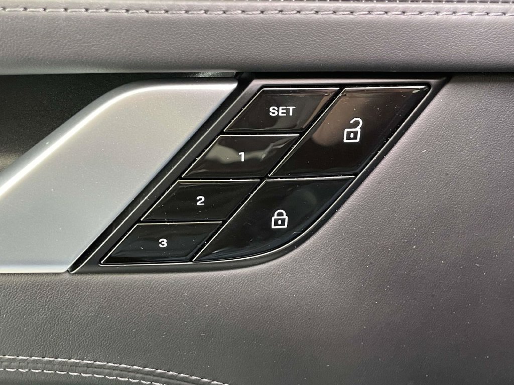 Certified 2021 Porsche 911 Turbo S AWD/4WD image 35