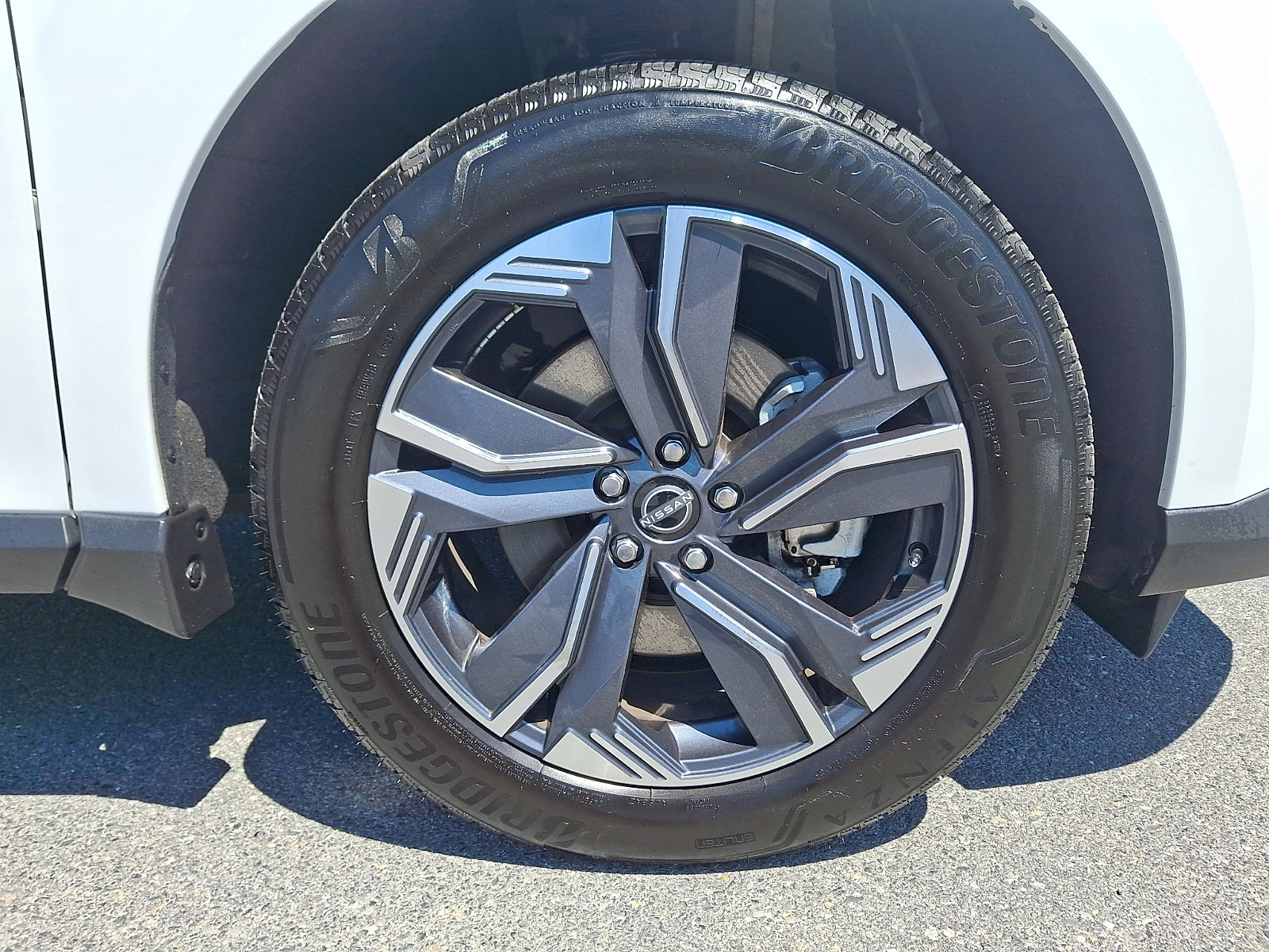 Certified 2025 Nissan Murano SL w/ Cargo Package image 9