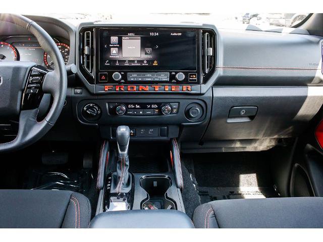 Used 2025 Nissan Frontier PRO-4X AWD/4WD image 13