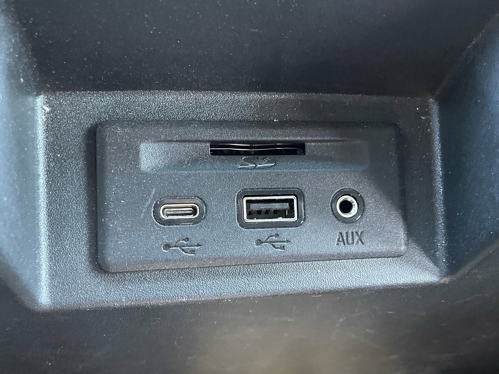 Used 2021 GMC Sierra 1500 AT4 image 13