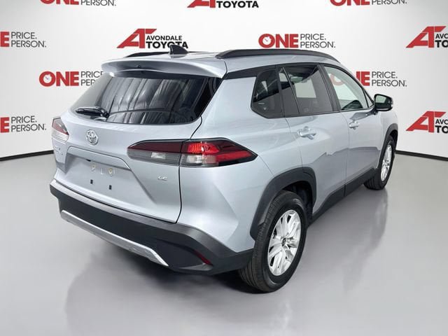 Certified 2026 Toyota Corolla Cross LE FWD image 8