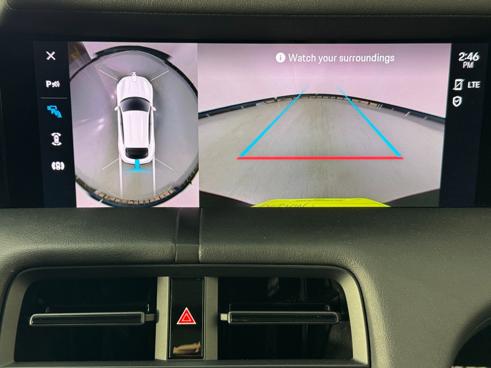 Used 2023 Porsche Taycan 4 Cross Turismo w/ Premium Package image 31